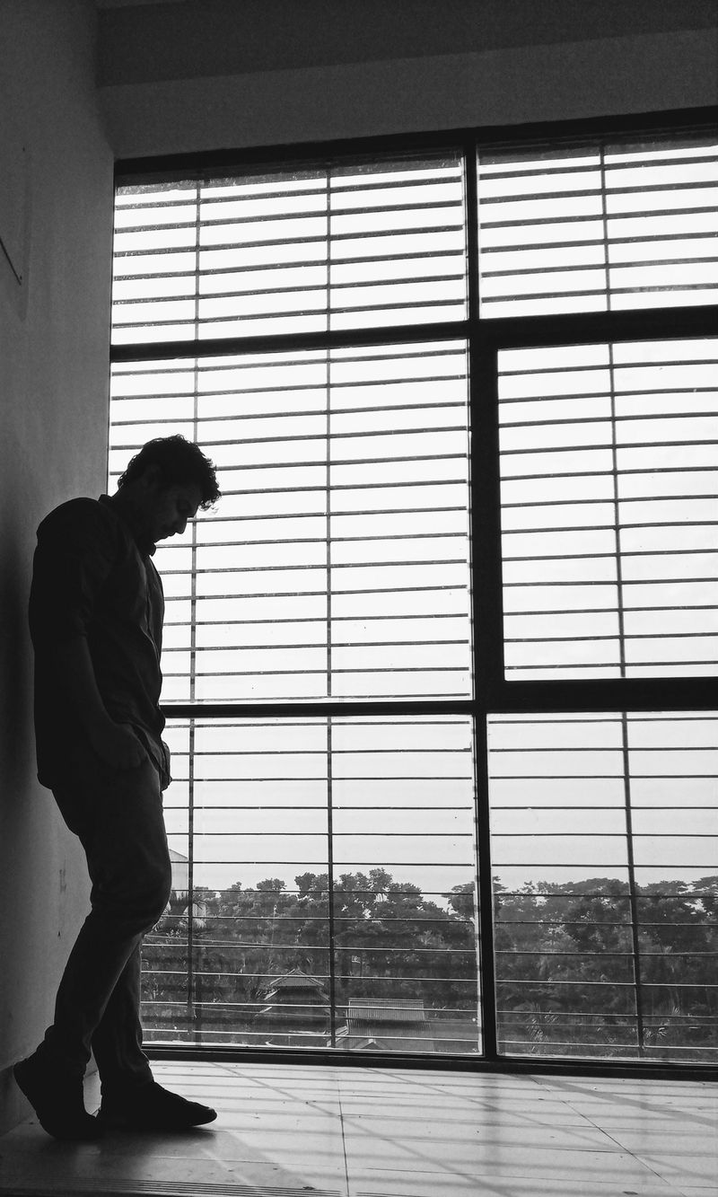 You Feel Lonely Despite Being Surrounded by People