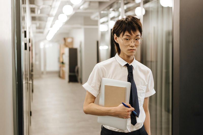 You Should Stay with One Company for Life