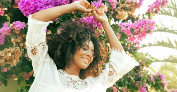People Who Gravitate Toward White and Vibrant Outfits Often Share These 10 Unique Traits