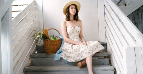 10 Dresses Men Secretly Wish Women Wore More Often