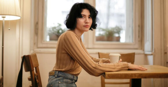 10 Introvert Qualities Even the Most Outgoing People Respect