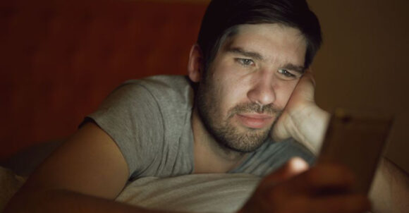 After a Breakup, These 10 Factors Can Make It Harder for Men to Move On