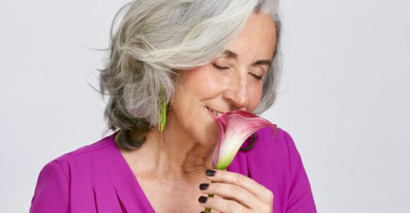 11 Smart Ways to Make Gray Hair Look Healthy, Glossy, and Expensive