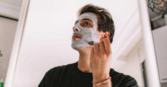 These 13 Habits Among Men Are Traditionally Seen as Feminine