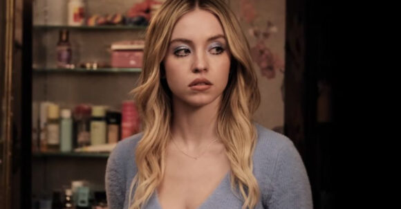18 Famous Actresses Who Just Can’t Escape the Critics