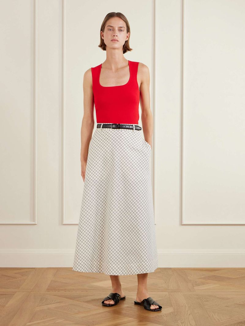 A Lightweight Poplin Skirt