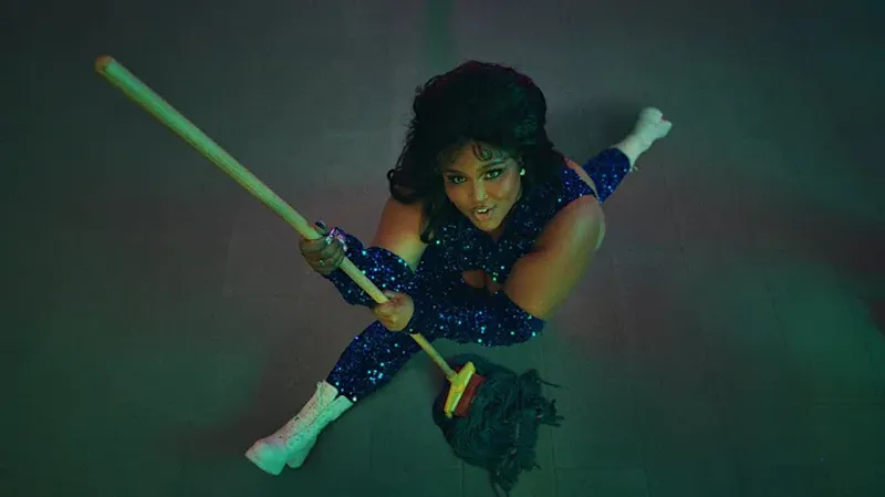 About Damn Time – Lizzo (2022)