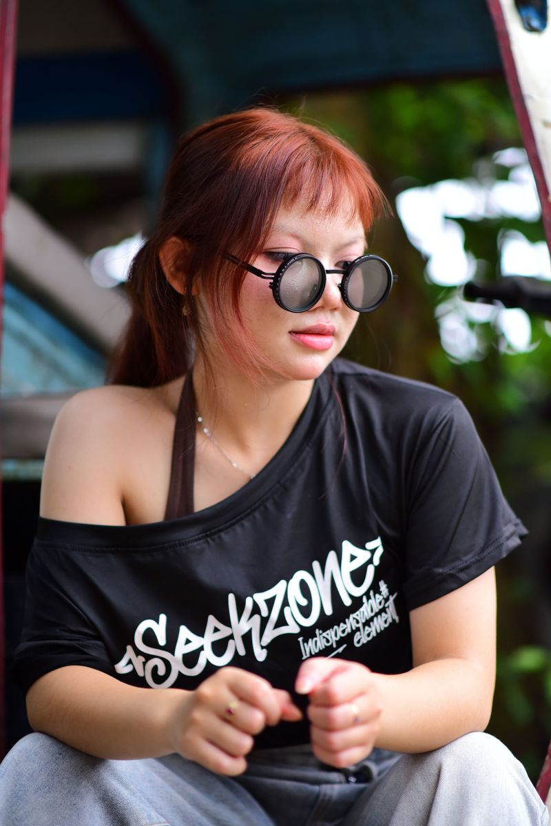 Cold-Shoulder T-Shirts