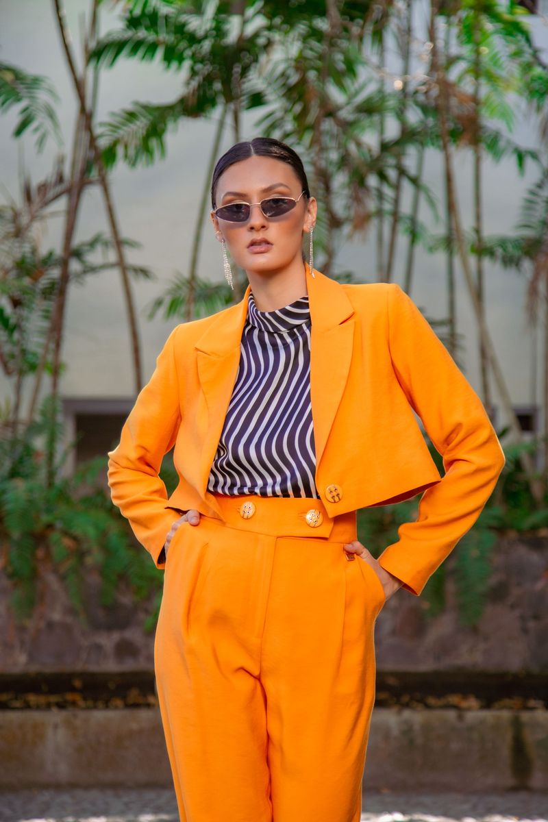 Cropped Jackets That End at the Waist