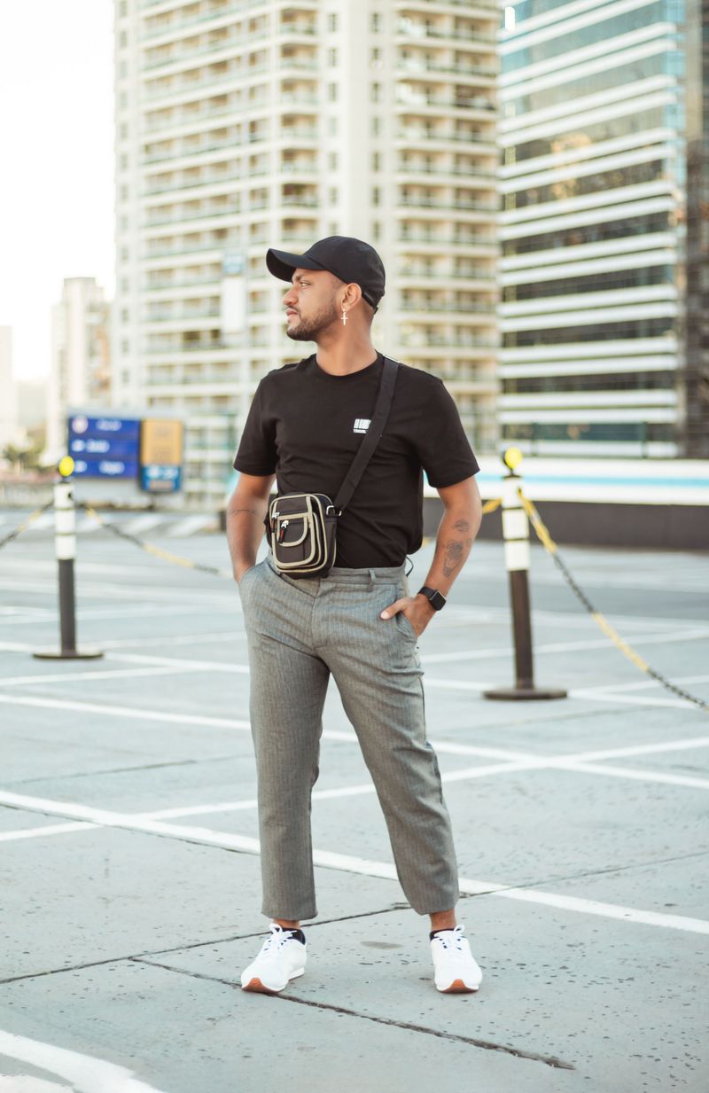 Crossbody Bags Worn Extremely High Across the Chest