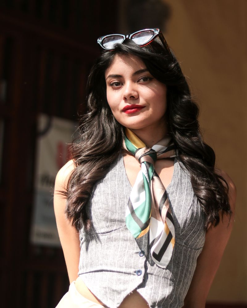 Extremely Thin Scarves as Fashion Accessories