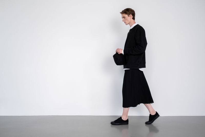 Gender-Neutral or Androgynous Clothing