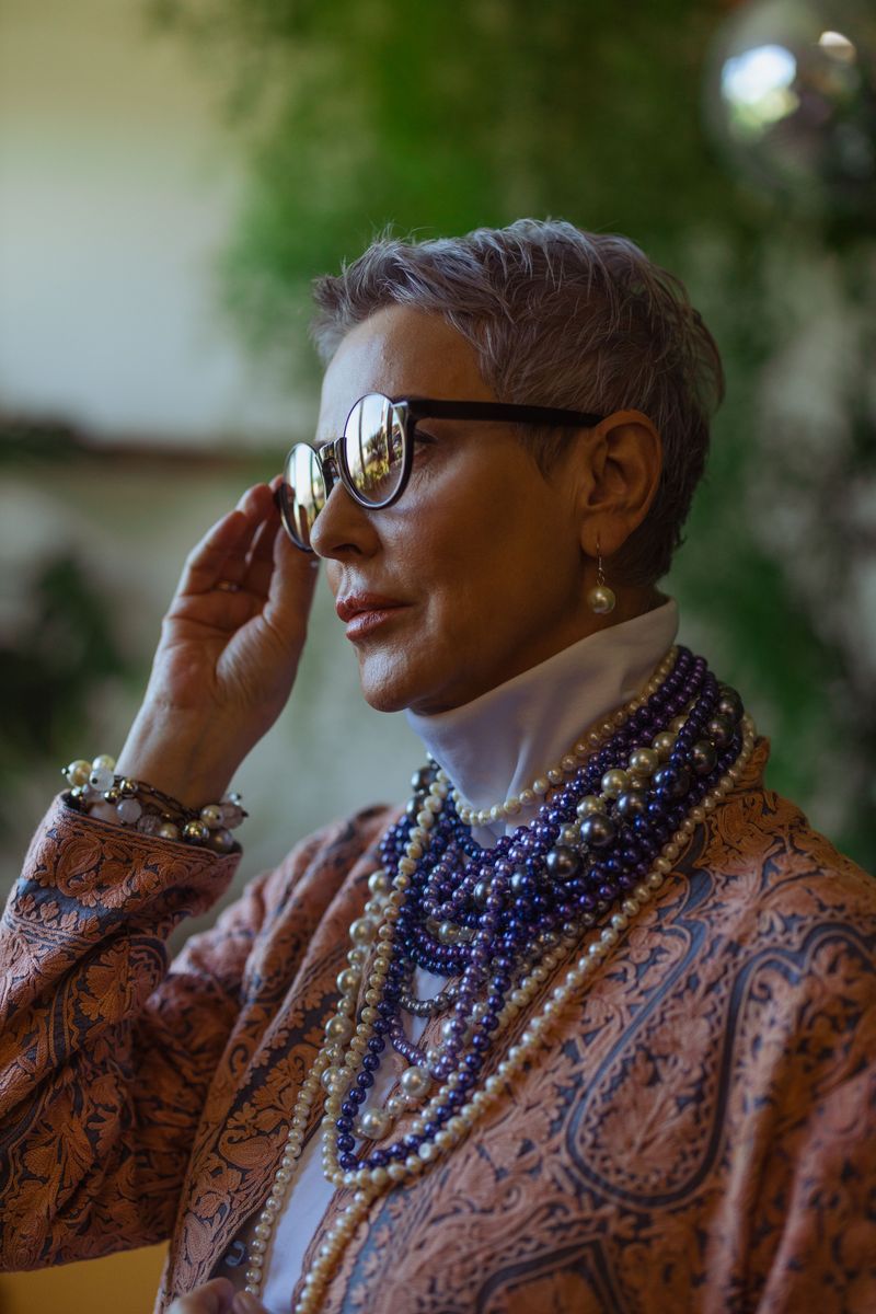 Relying on Statement Pieces in Every Outfit