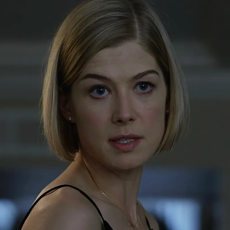Rosamund Pike as Amy Dunne in Gone Girl (2014)
