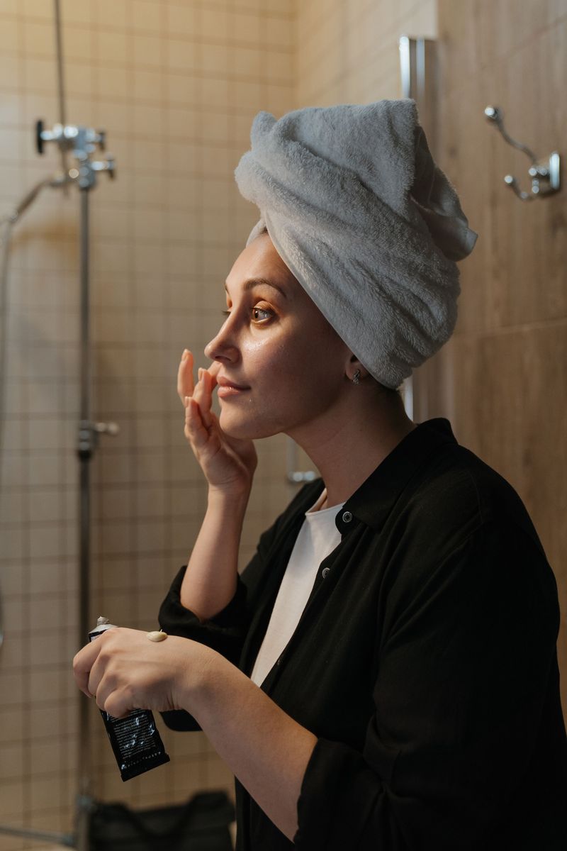 Skipping Moisturizer Before Makeup
