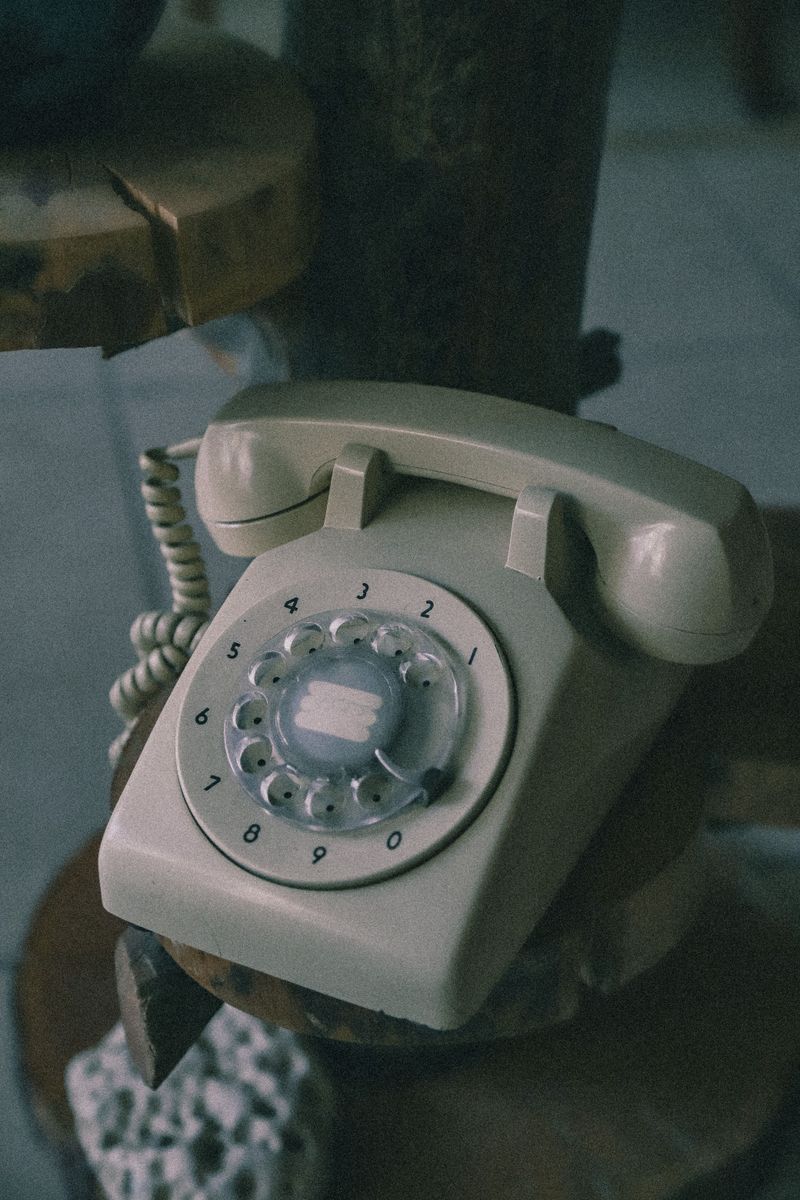 Using a Rotary Phone
