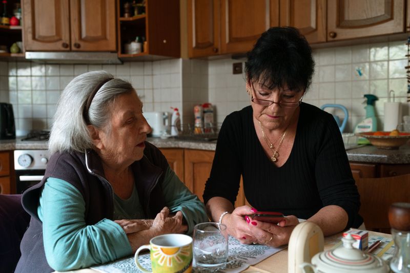 Valuing Face-to-Face Conversations and Quality Time