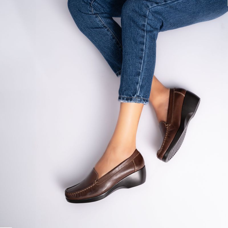 Wearing Shoes That Look Orthopedic When Stylish Comfort Options Exist