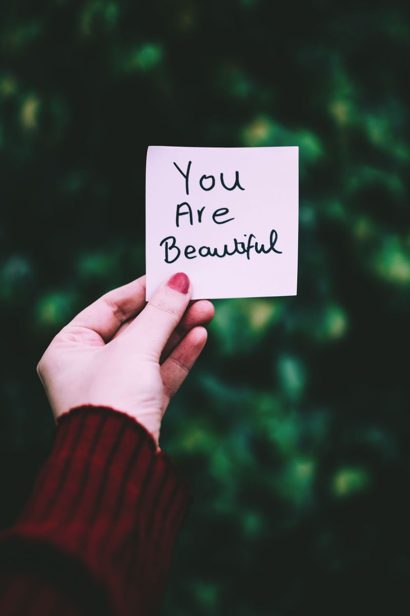 You Give Genuine Compliments With No Strings Attached