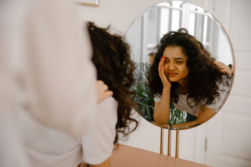 You Lose Your Own Identity Early in Relationships