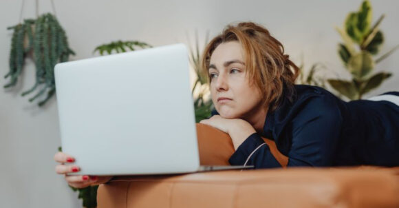 16 Common Aging Mistakes Mature Women Can Make