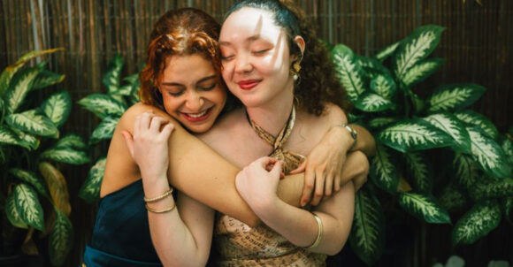 11 Things a Thoughtful Woman Does Without Being Asked