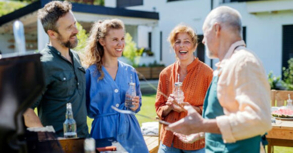 12 Ways Neighborly Etiquette Has Changed From Boomers to Gen Z