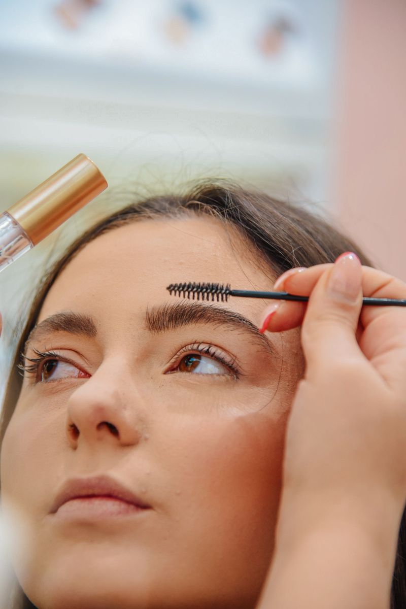 Brush Brow Hairs Upward