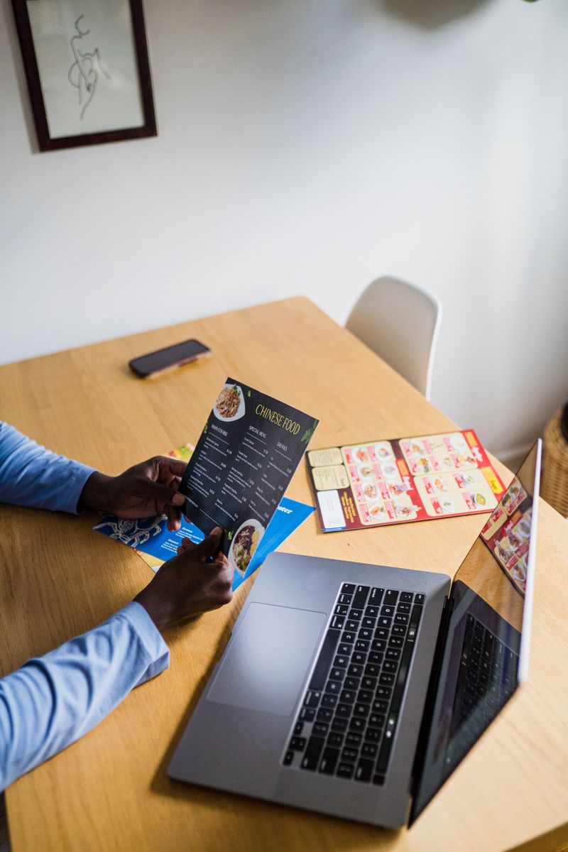 Checking Menu Prices Before Visiting