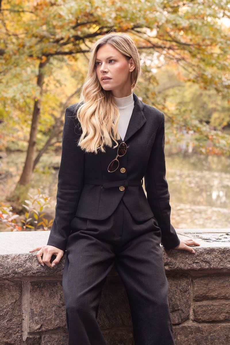 Chunky Cardigans Trade Places with Fitted Blazers