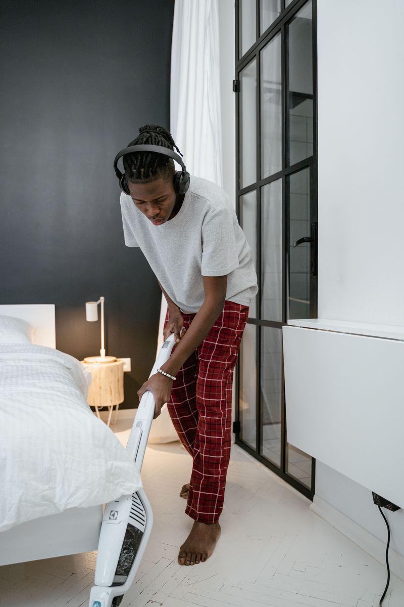 Cleaning Bedrooms and Shared Living Spaces
