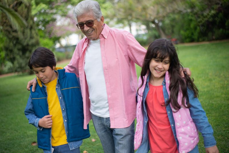 Comparing Grandchildren with One Another