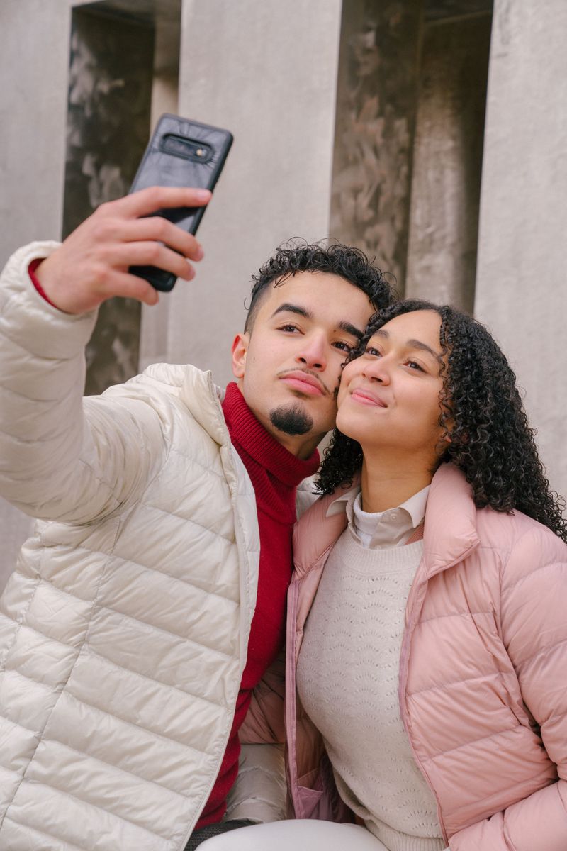 Expecting Immediate Social Media Recognition
