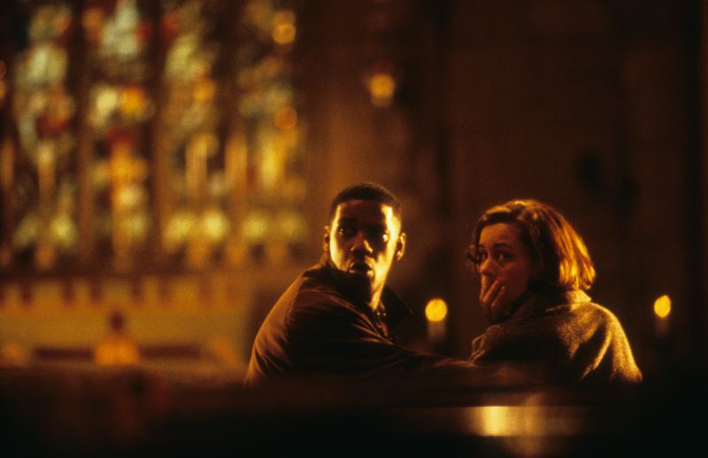 Fallen (1998)