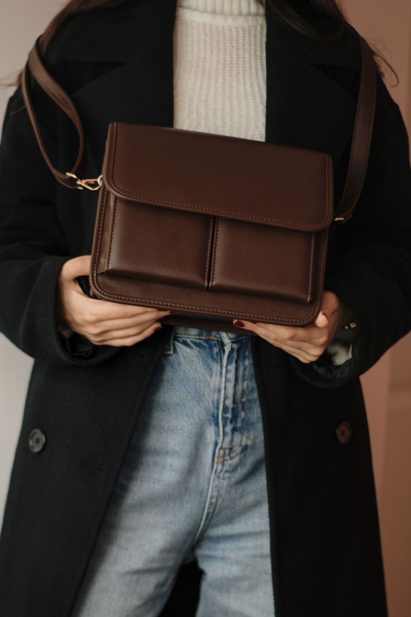 Finish With a Structured Handbag