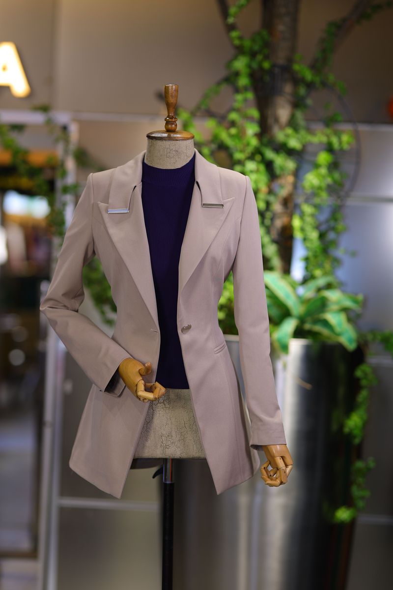 Introduce Structured Jackets and Blazers