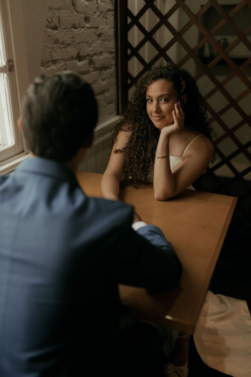 Maintaining Comfortable Eye Contact
