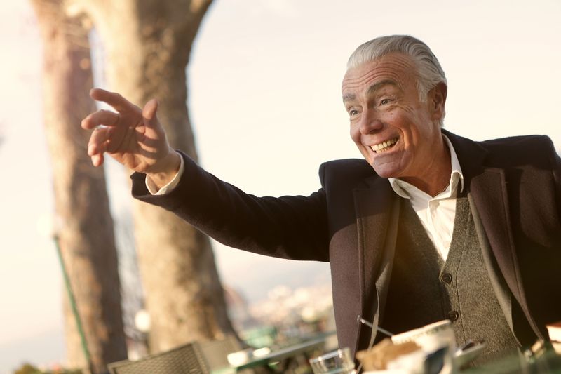 Making Money or Status Their Main Selling Point