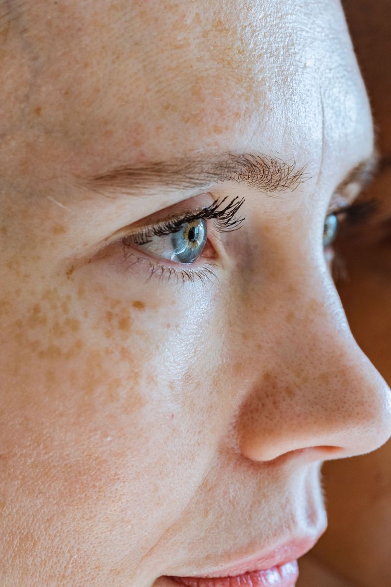 Natural-Looking Skin