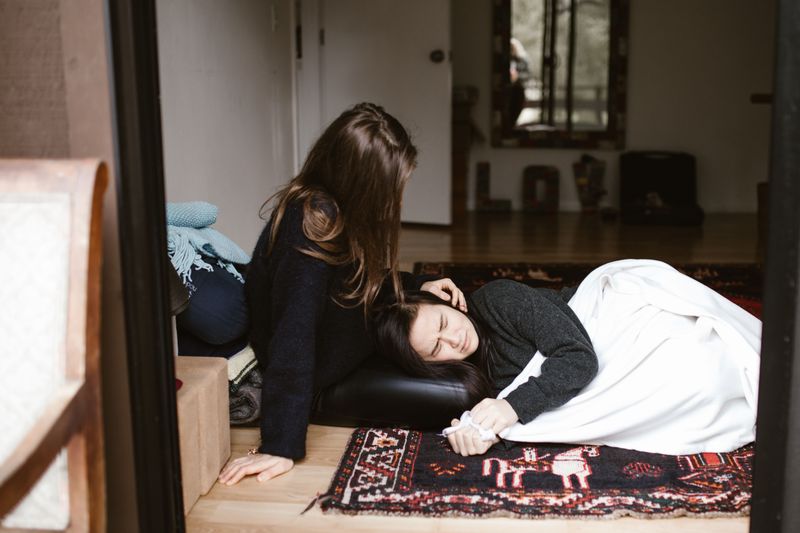 Offers Help When Someone Is Struggling