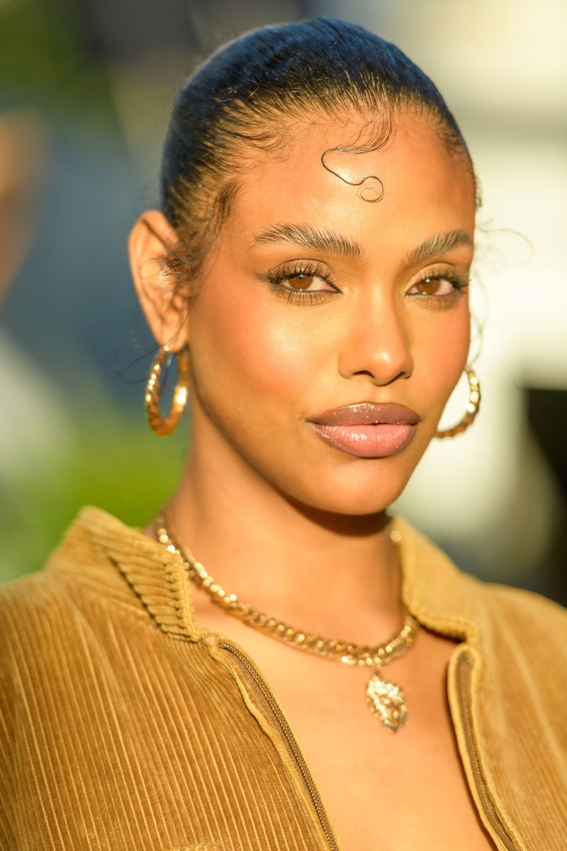 Sleek Baby Hairs