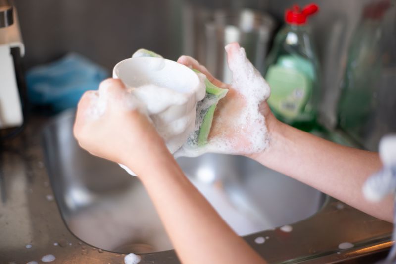 Washing and Drying the Dishes by Hand
