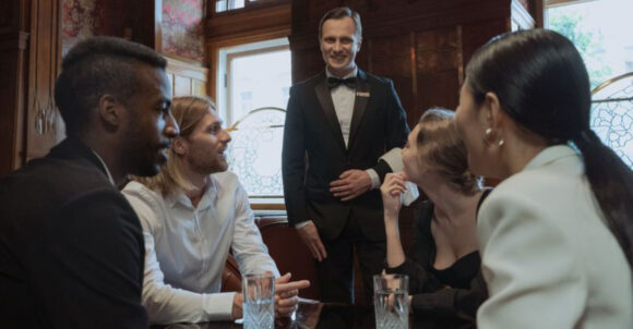 People With Classic Manners Still Follow These 14 Rules