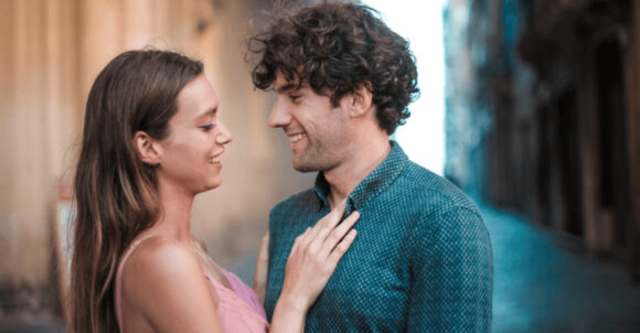 These 13 Compliments Can Be Difficult for Some Men to Give Women