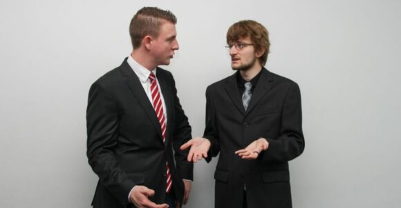 12 Responses People May Use When They Suspect Dishonesty