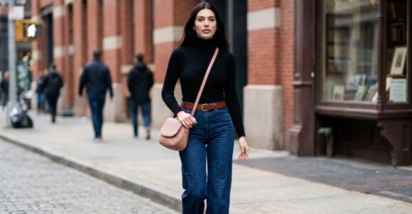 7 Sweater-and-Jeans Outfits to Wear This Season