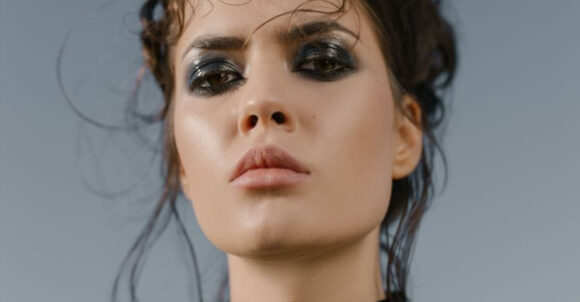 8 Beauty Trends Giving Way to New Looks This Fall