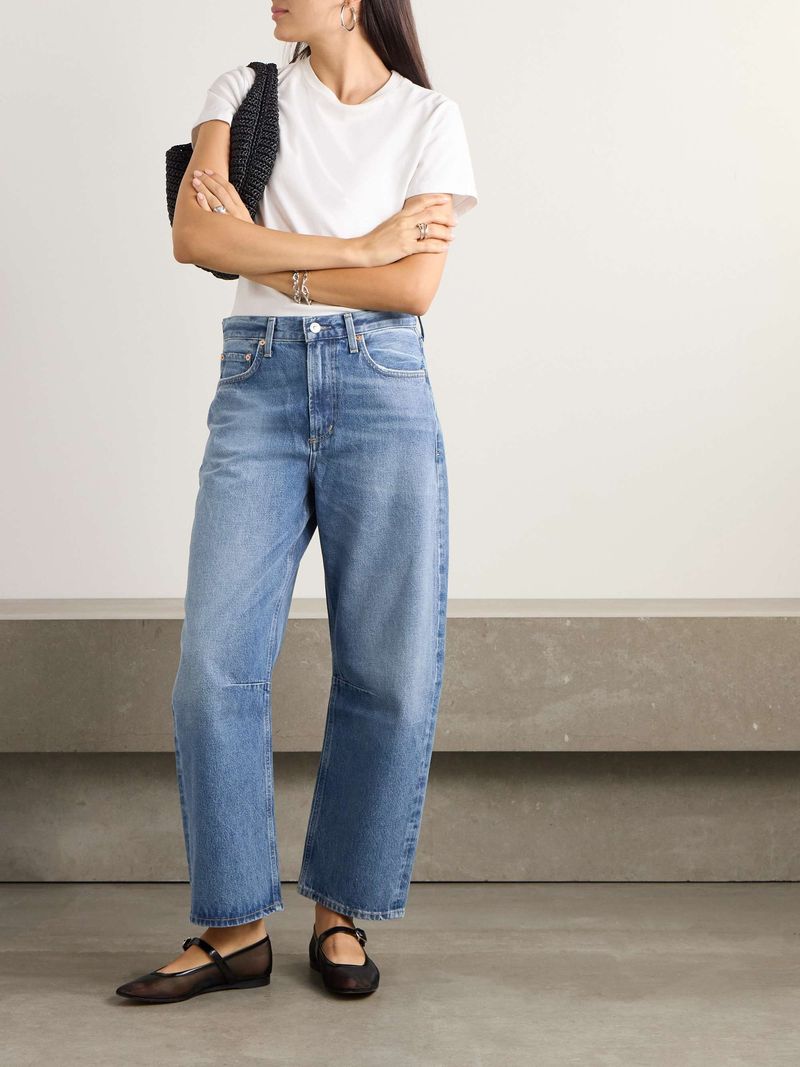 Barrel-Leg Jeans