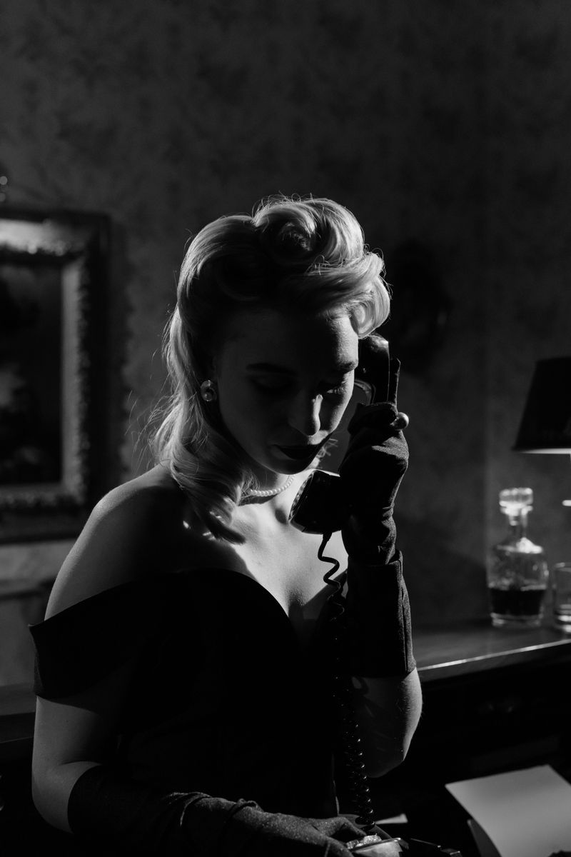 Do Not Appear Too Eager When Pursuing a Man