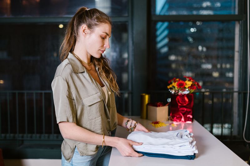 Do a Five-Minute Evening Reset